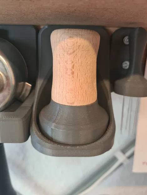 Đế Giữ và Khay Tamper Cho Portafilter Breville/Sage OPF - Image 1