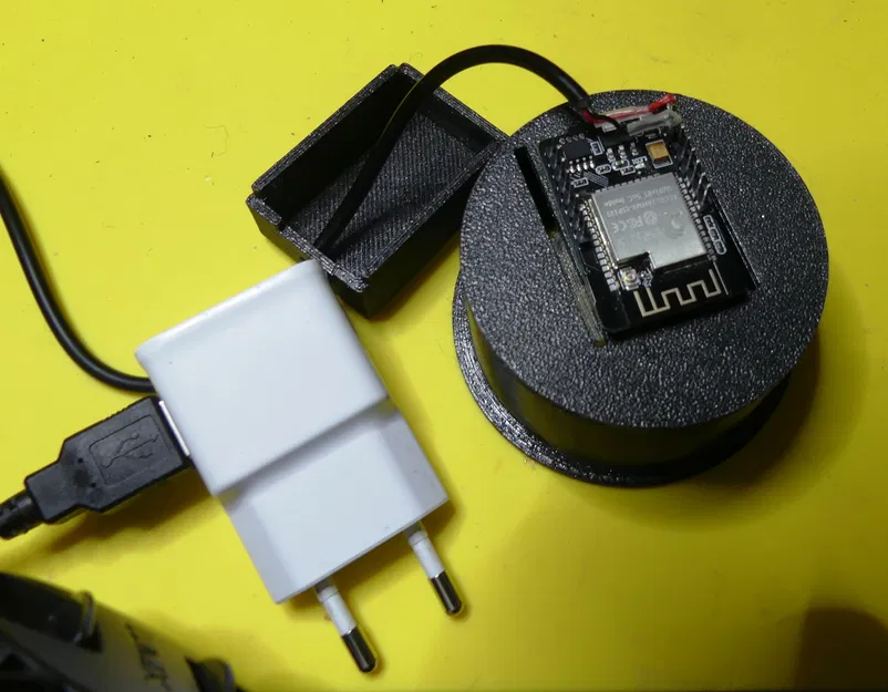 Vỏ Case Đồng Hồ Nước ESP32Cam - Image 1