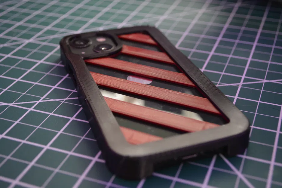 Ốp lưng iPhone 13 mini Giáng Sinh - Tùy chỉnh được - Image 1