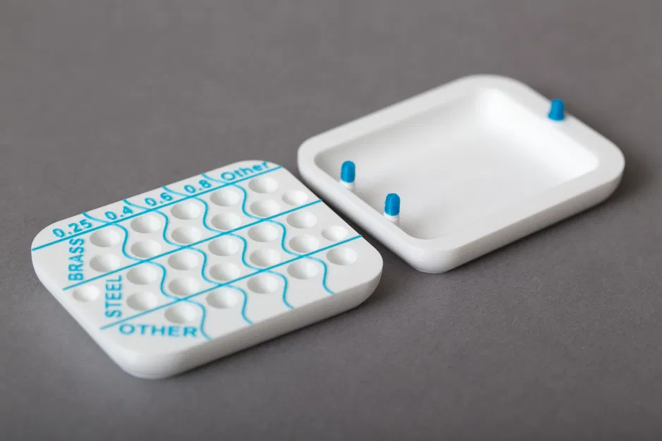 Hộp Đựng Đầu Phun V6 - Image 1