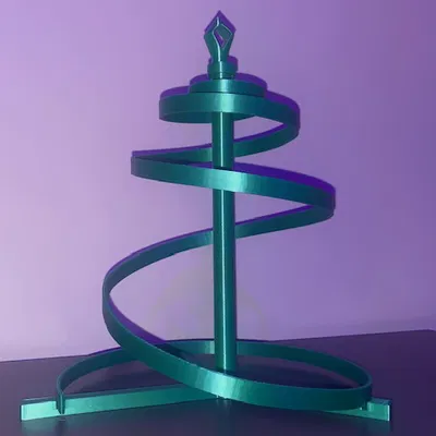 Cây Thông Xoắn Ốc Mùa Lễ Hội