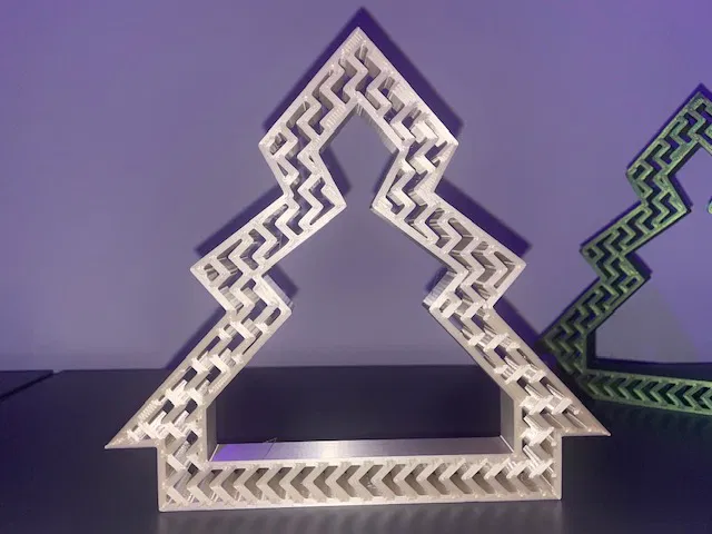 Cây Thông Giáng Sinh Xương Cá Rỗng Ruột - Image 3