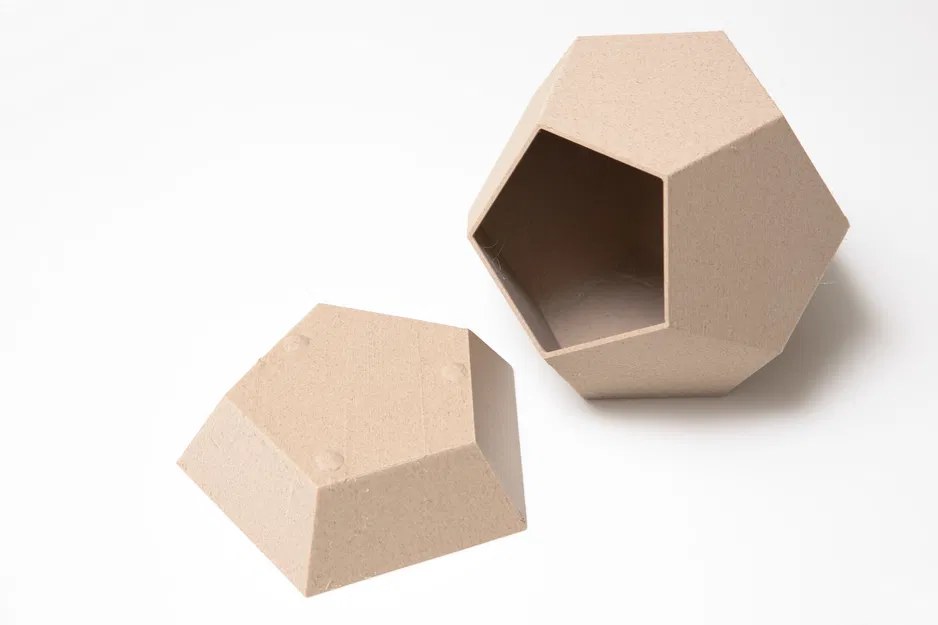 Chậu Hoa Dodecahedron Có Đĩa Hứng - Image 1