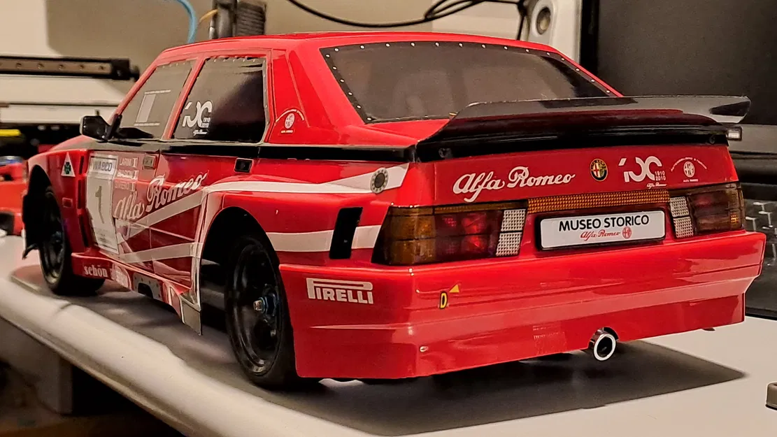 Tấm Đệm Thân Xe RC Kiêm Đế Giữ Nam Châm (openSCAD) - Image 5