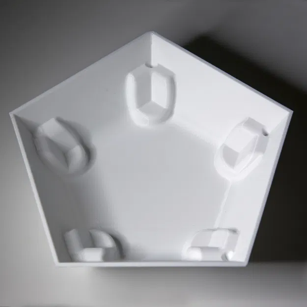 Chậu Hoa Dodecahedron Có Đĩa Hứng - Image 10