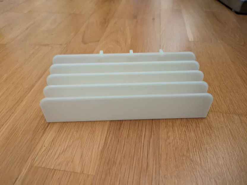 Giá đỡ điện thoại và máy tính bảng Ikea Skadis - Hai bên mở - Image 1