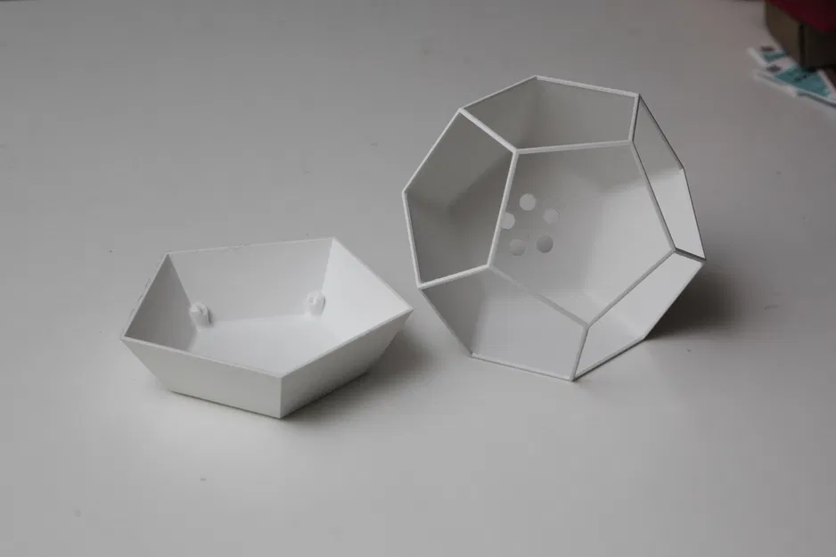 Chậu Hoa Hình Dodecahedron Có Đế Lót - Image 6