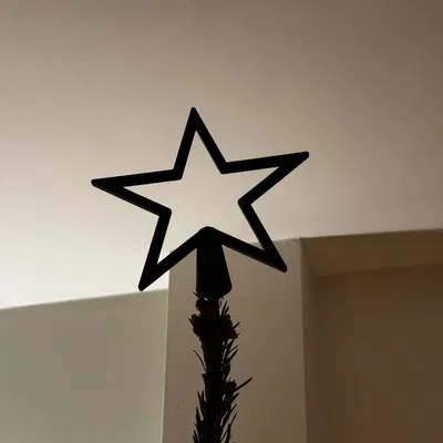 Đỉnh Cây Thông Noel Tối Giản