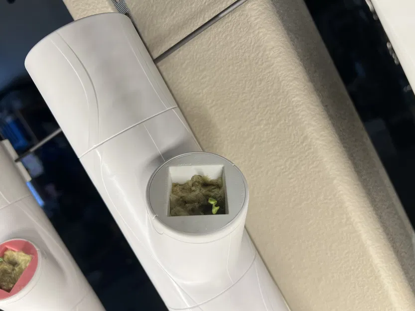 YCube Gardyn Insert - Image 1