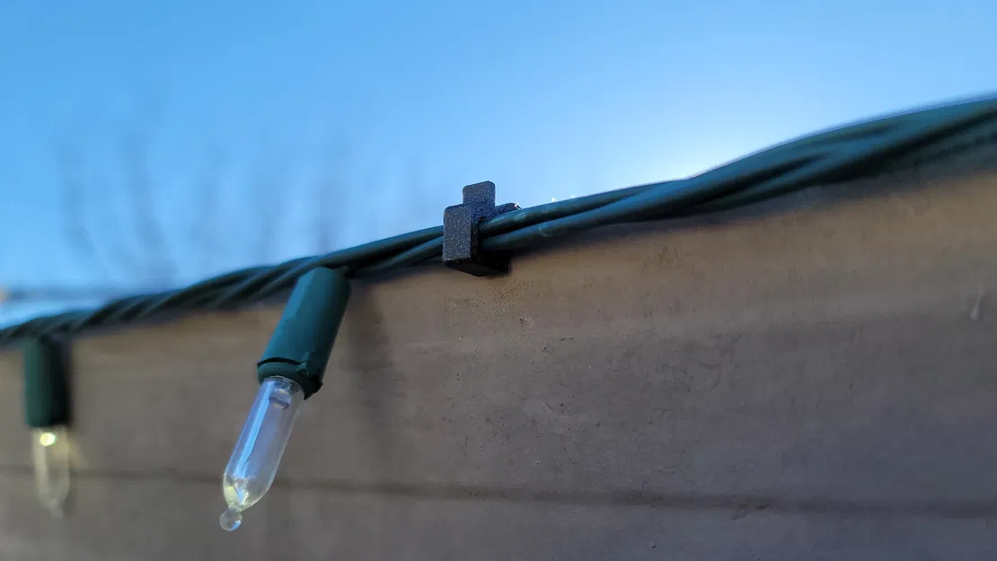 Kẹp Máng Xối Đèn Giáng Sinh - Image 4