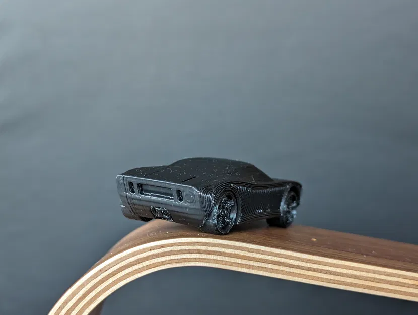 Xe Ford GT có bánh xe in liền quay được - Image 4