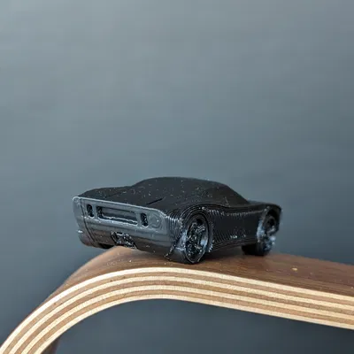 Xe Ford GT có bánh xe in liền quay được