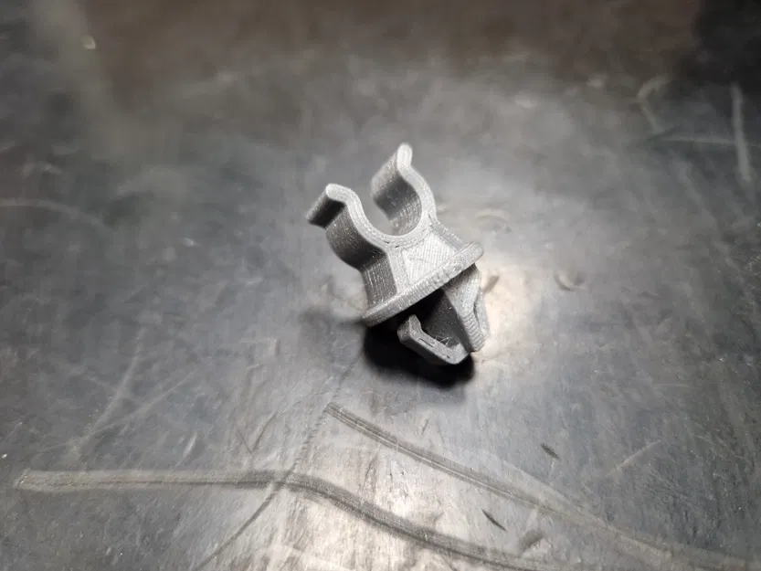 Kẹp Giữ Ty Chống Capo Mitsubishi Lancer Đời 8 (CY0) - Image 4