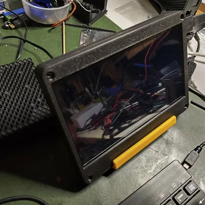 Đế Dựng Cho Vỏ Case Màn Hình Cảm Ứng 7 Inch (từ Elecrow)