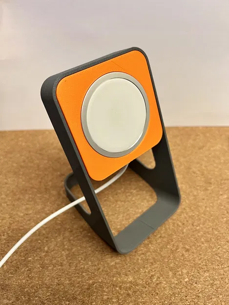 Đế Sạc MagSafe - 2 mảnh cho iPhone 12 & 13 (Không dùng cho 13 pro) - Image 1