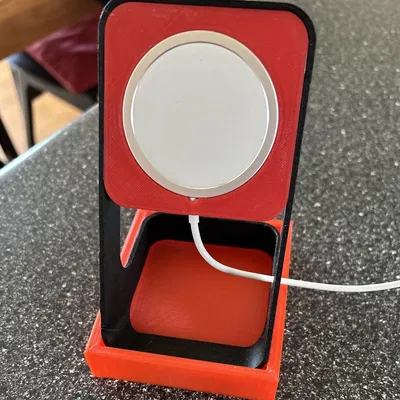 Chân đế chống trượt cho Sạc MagSafe