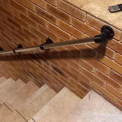 Pát Gắn Trụ Tay Vịn