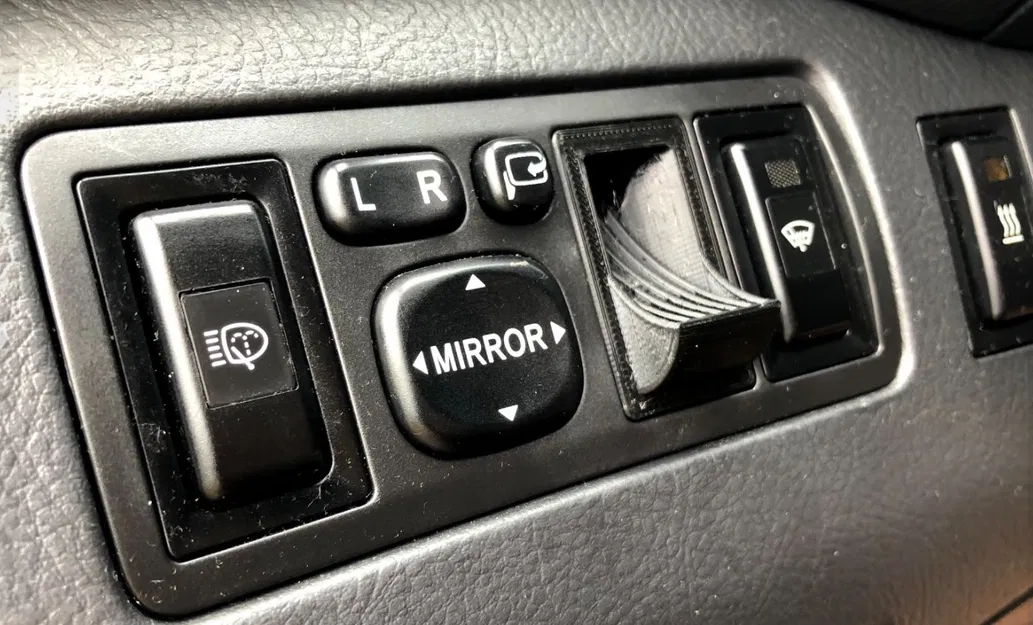 Chỗ đựng xu cho Toyota Avensis T25 - Image 2