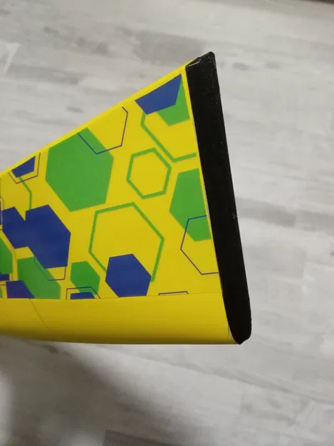 Mô hình thuyền buồm Manta 2017 RG65 - Image 3