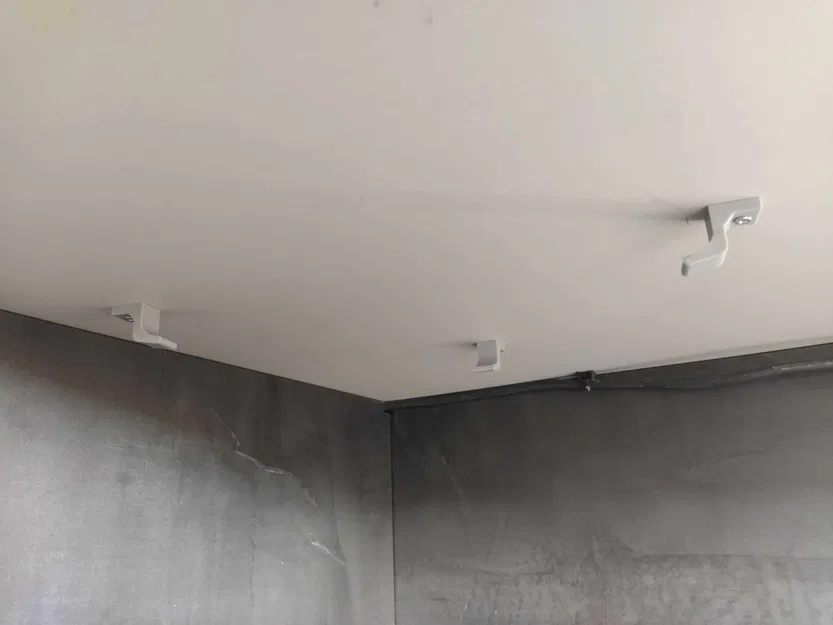 Giá đỡ ghế đẩu quầy bar - Image 3