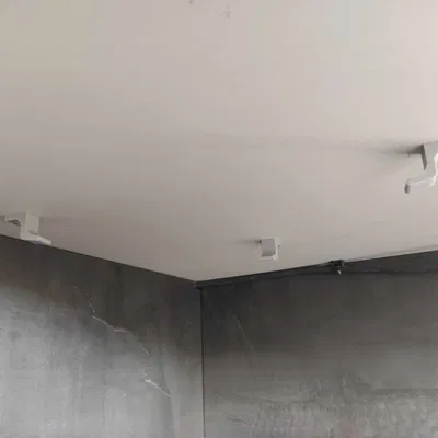 Giá đỡ ghế đẩu quầy bar