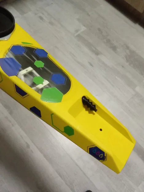 Mô hình thuyền buồm Manta 2017 RG65 - Image 6