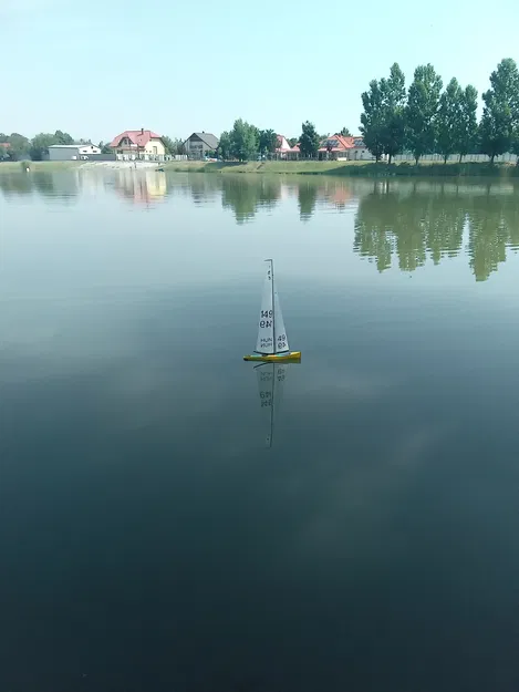 Mô hình thuyền buồm Manta 2017 RG65 - Image 11