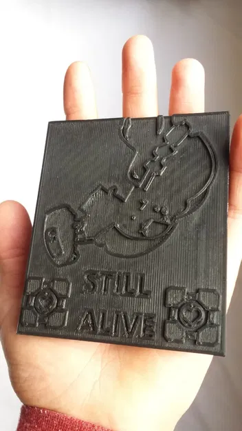 Biển hiệu "VẪN CÒN SỐNG" trong Portal - Image 1