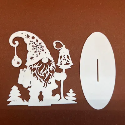 Ông Già Noel Người Lùn Giáng Sinh Với Đèn Lồng