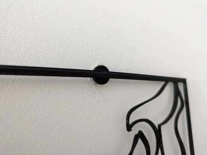 Chân Cắm Treo Tường Line Art - Image 1