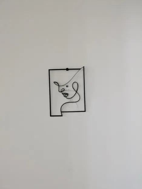 Chân Cắm Treo Tường Line Art - Image 2