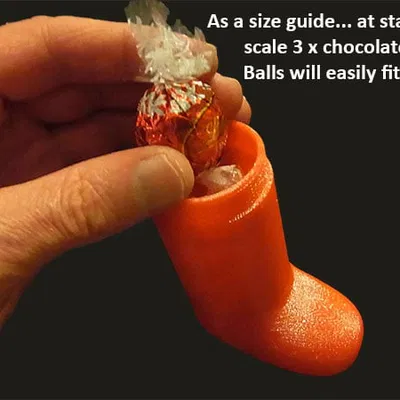 Hộp Giáng Sinh Kiểu Vớ (Tải Lại)