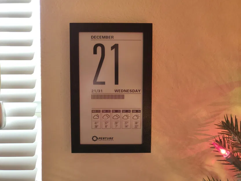 Lịch màn hình e-ink theo chủ đề Portal - Image 2