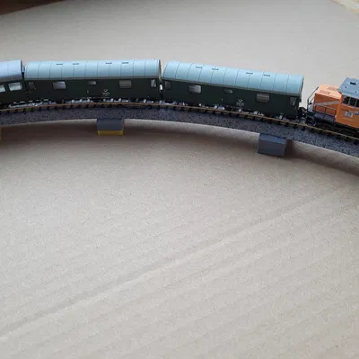 KatoUnitrack2Lego-Support (n-gauge) - Đế Nâng Ray Lên Lego