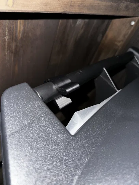 Giá Treo Thùng Rác Biltema 110L - Image 1