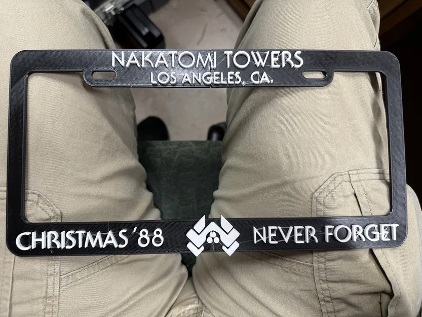 Khung Biển Số "Nakatomi Towers, Giáng Sinh '88" - REMIX - Image 1