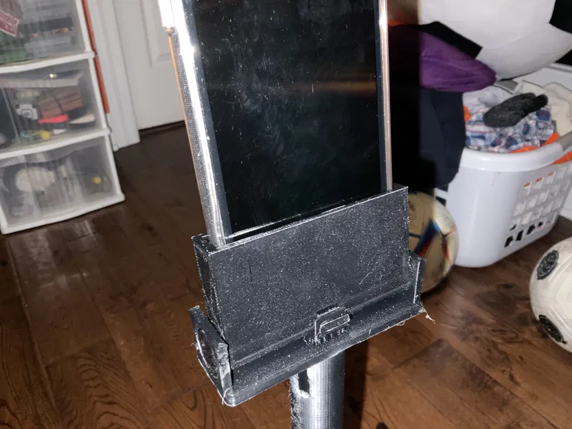 Tripod cho iPhone 11 - Image 3