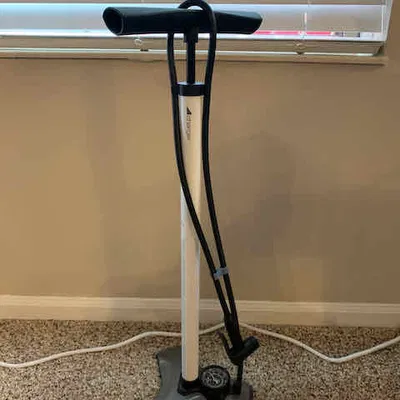 Kẹp Dây Bơm Xe Đạp