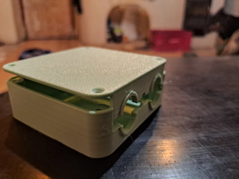 Hộp đựng dây điện thấp - Cable box - Image 3