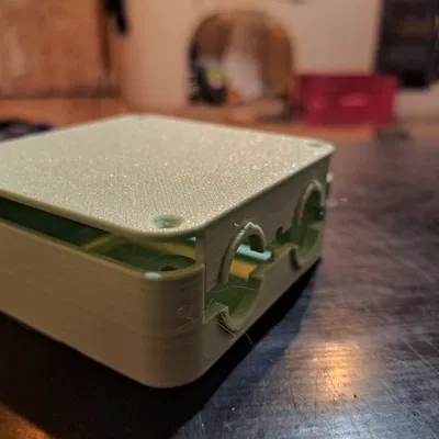 Hộp đựng dây điện thấp - Cable box