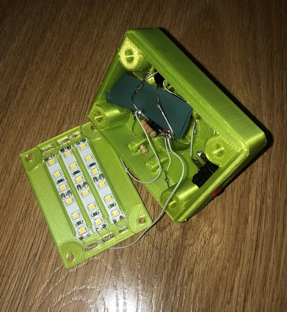 Đèn ngủ cắm trực tiếp ổ điện (cho phích cắm Châu Âu) - Image 2