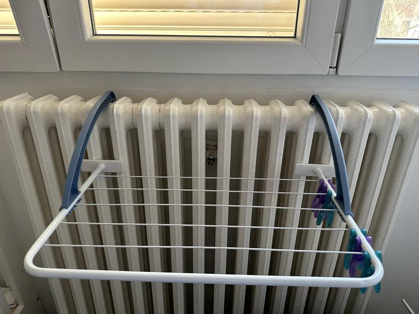 Giá phơi đồ gắn bộ tản nhiệt kiểu cũ - Image 2