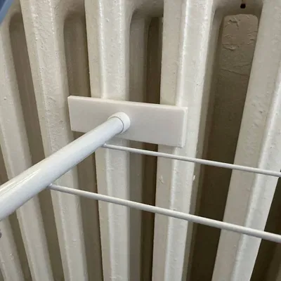 Giá phơi đồ gắn bộ tản nhiệt kiểu cũ