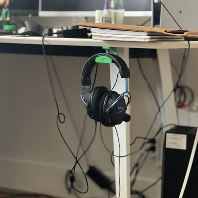 Móc Treo Tai Nghe Dưới Gầm Bàn