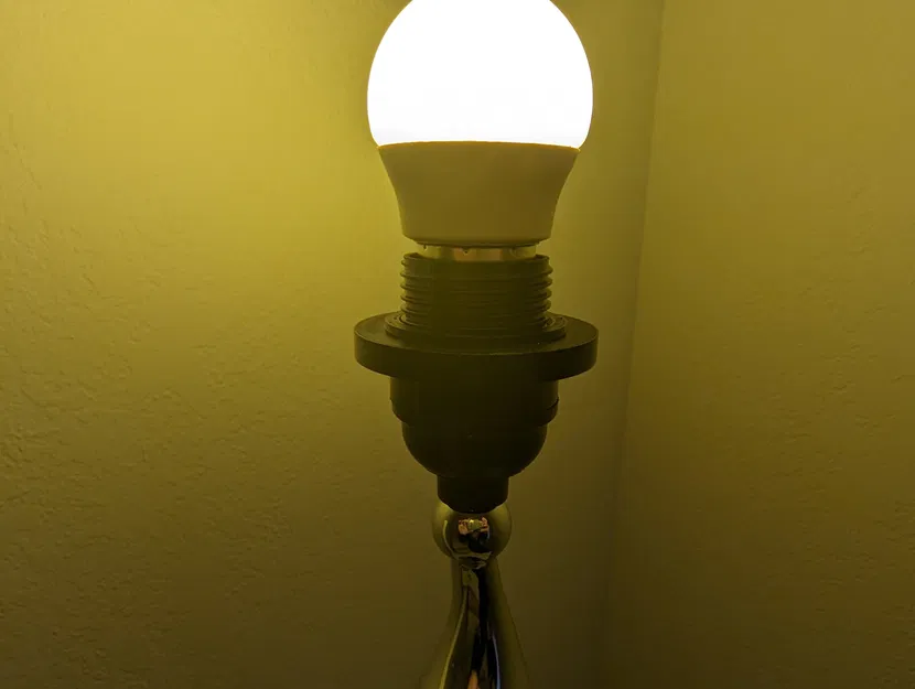 Bộ Chuyển Đổi Chao Đèn Kiểu Anh Sang Kiểu Mỹ - Image 1