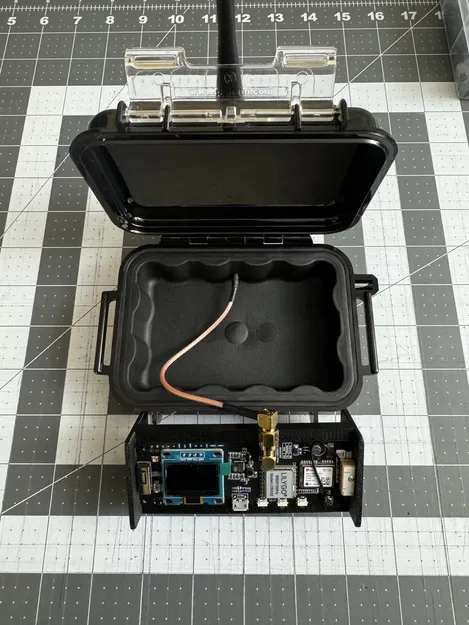 Vỏ Lilygo T-Beam cho Hộp Pelican 1010 - Image 6