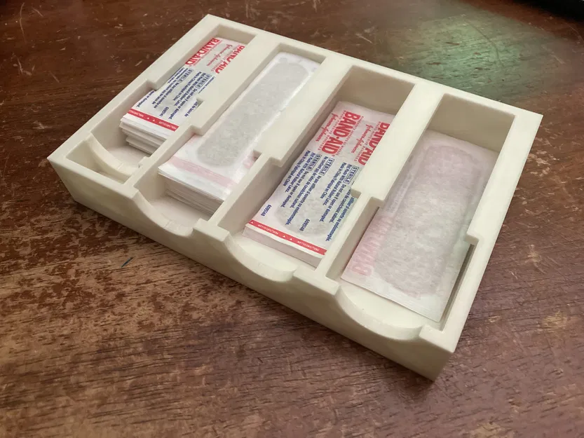 Hộp Đựng Băng Keo Cá Nhân Phiên Bản 2 - Image 1