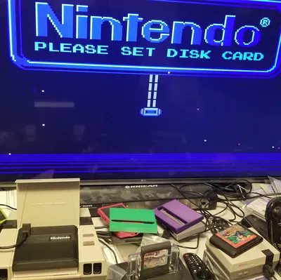 Vỏ thay thế RAM Famicom Disk System cho RetroUSB AVS