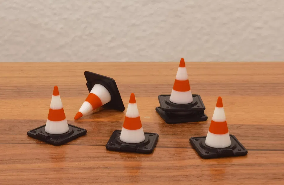 Nón Giao Thông Cỡ Cho PLAYMOBIL - Image 1