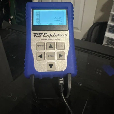 Chân đế RF Explorer cho mẫu cũ 6G Combo